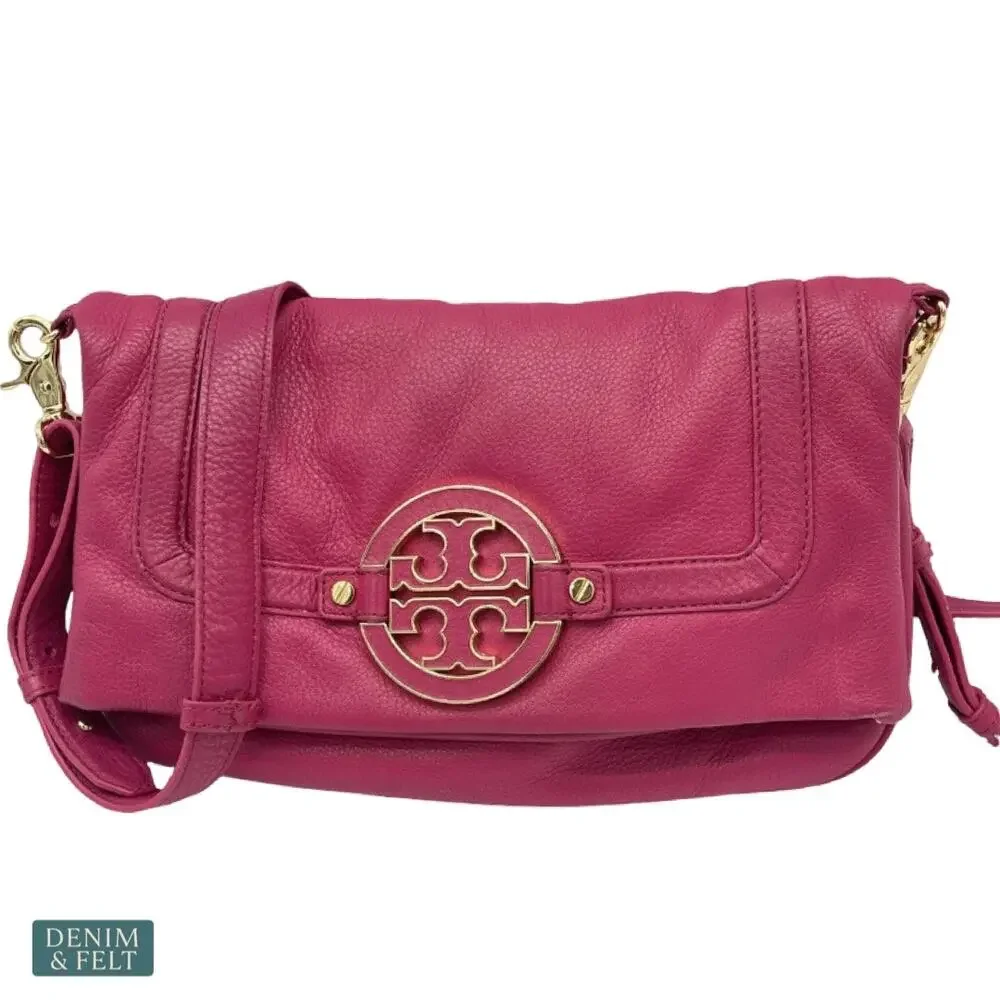 Tory Burch Amanda Magenta Leather Crossbody Bag Pink Gold Logo Statement Chic